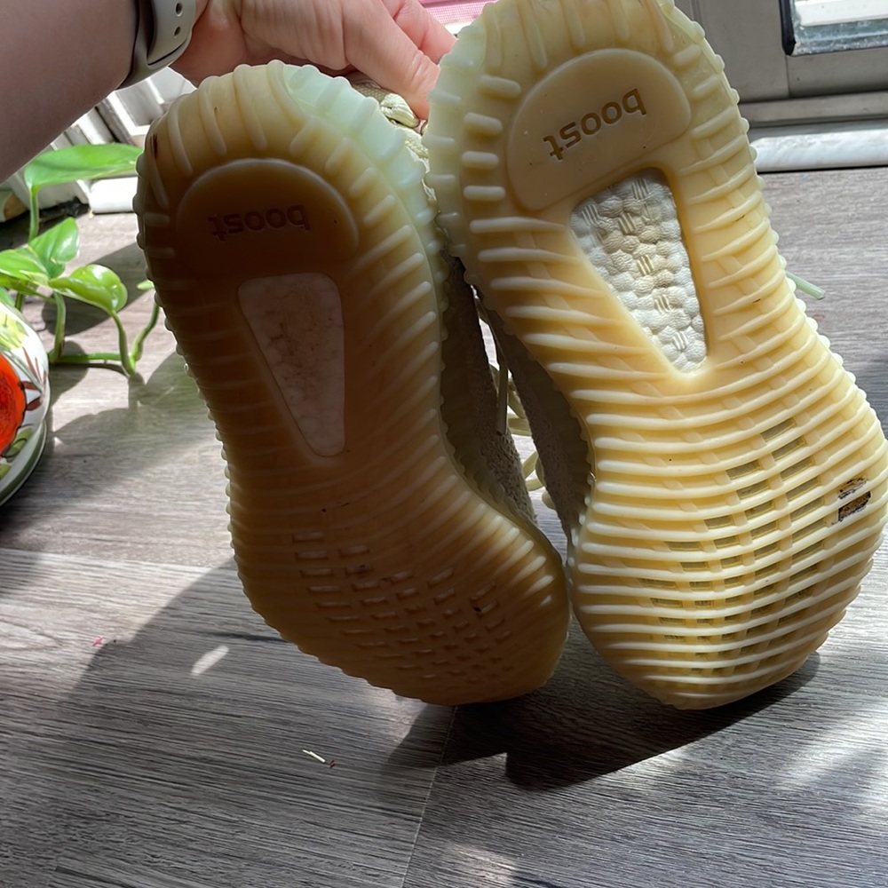 Yeezy 350 butter size 6.5 men’s - Picture 6 of 7